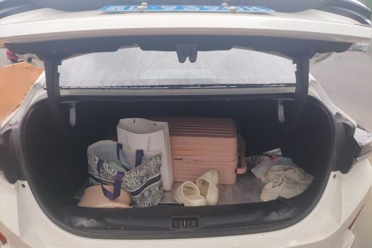Used Dongfeng Aeolus Yixuan MAX 2021 1.5T Super Cool Dad Edition Trunk