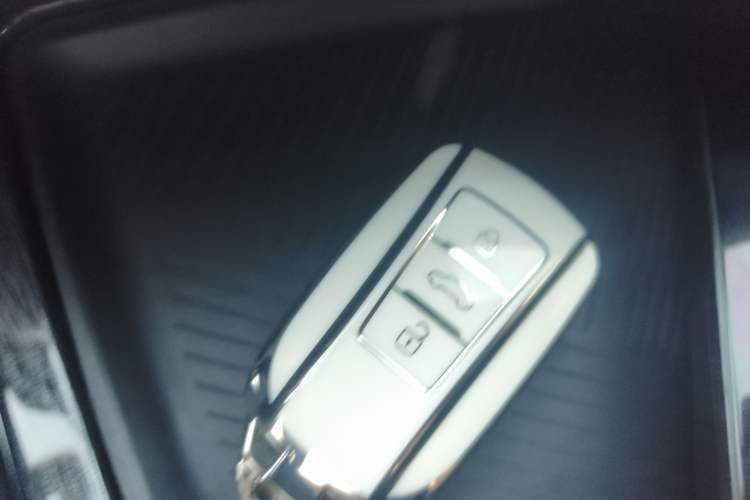 Used Dongfeng Aeolus Yixuan MAX 2021 1.5T Super-Powered Dad Edition Vehicle Key