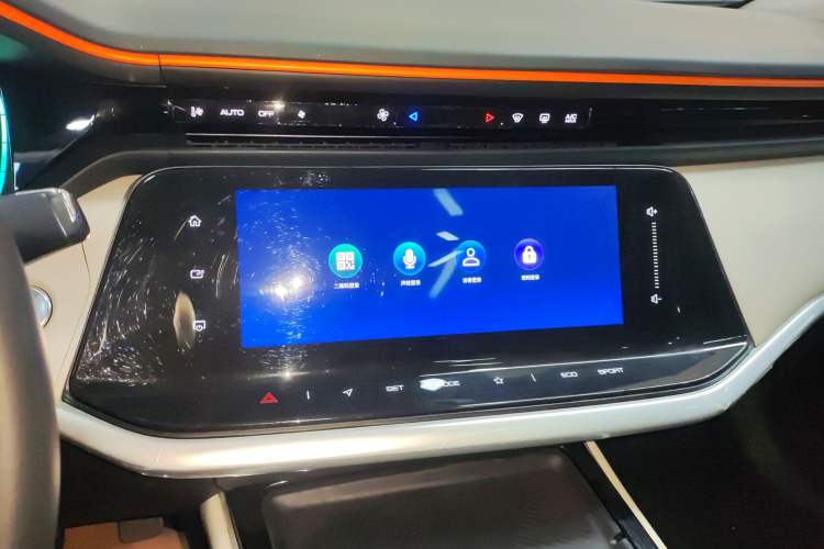 Used Dongfeng Aeolus Yixuan MAX 2022 1.5T Super Stylish Trendsetter Edition Audio And AC Panel