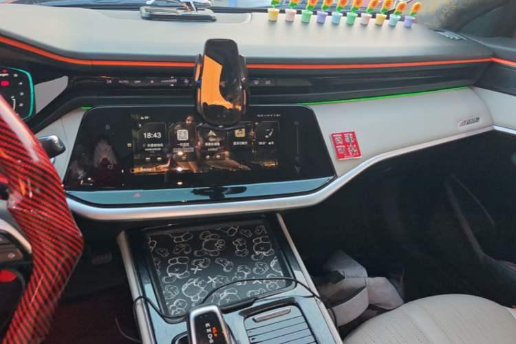 Used Dongfeng Aeolus Yixuan MAX 2022 1.5T Super Stylish Trendsetter Edition Audio And AC Panel