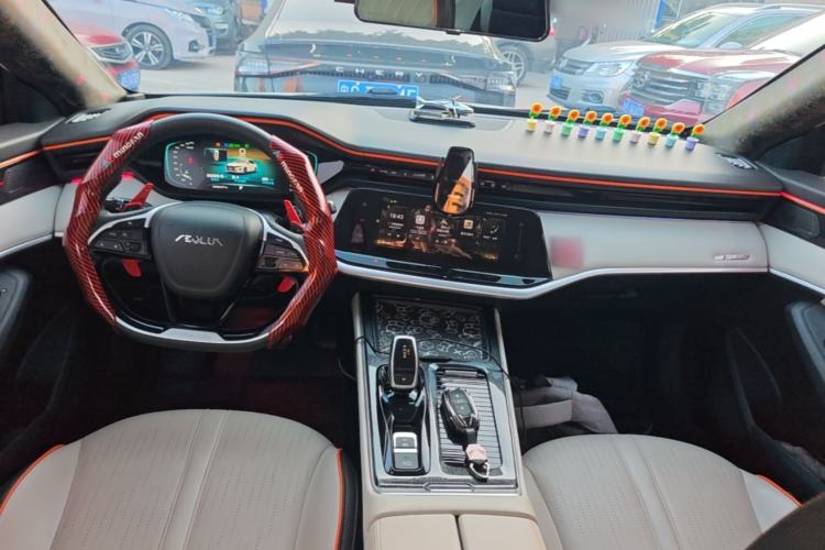 Used Dongfeng Aeolus Yixuan MAX 2022 1.5T Super Stylish Trendsetter Edition Center Console