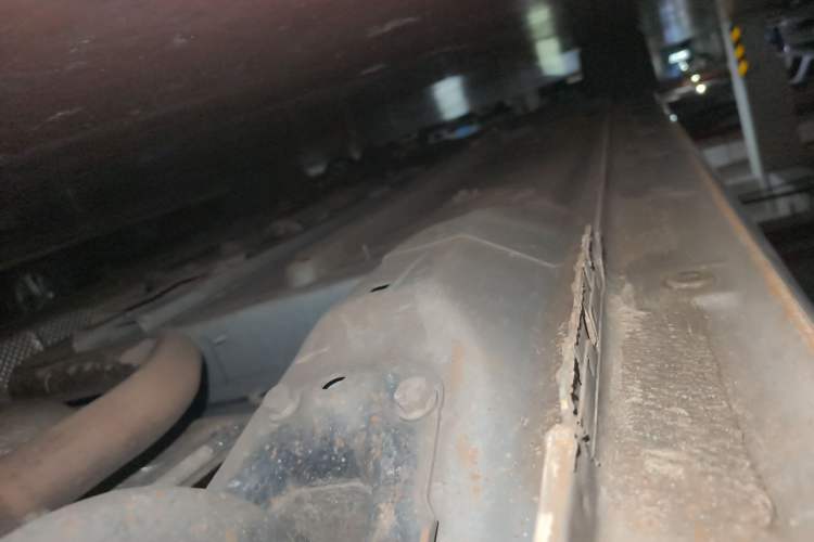Used Dongfeng Aeolus Yixuan MAX 2022 1.5T Super Stylish Trendsetter Edition Chassis Rear Left