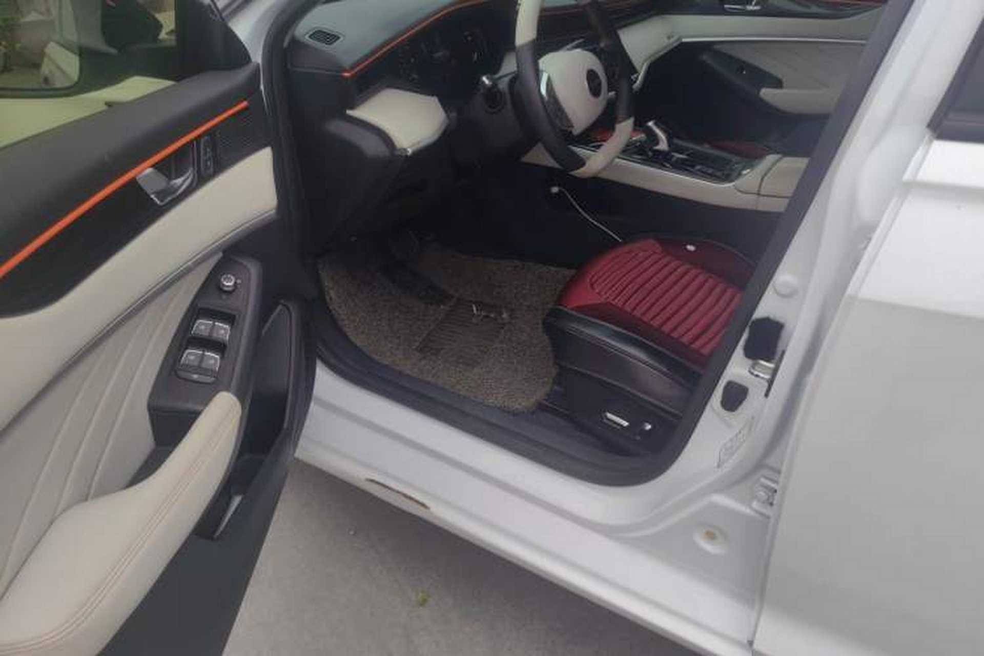 Used Dongfeng Aeolus Yixuan MAX 2022 1.5T Super Stylish Trendsetter Edition Driver Seat