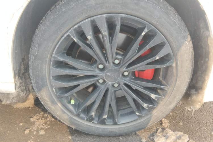 Used Dongfeng Aeolus Yixuan MAX 2022 1.5T Super Stylish Trendsetter Edition Exterior 4