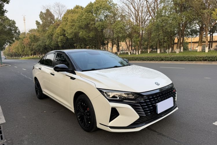 Used Dongfeng Aeolus Yixuan MAX 2022 1.5T Super Stylish Trendsetter Edition Exterior 6