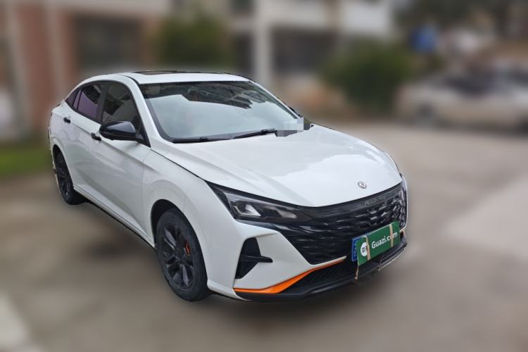 Used Dongfeng Aeolus Yixuan MAX 2022 1.5T Super Stylish Trendsetter Edition Front Right 45 Deg