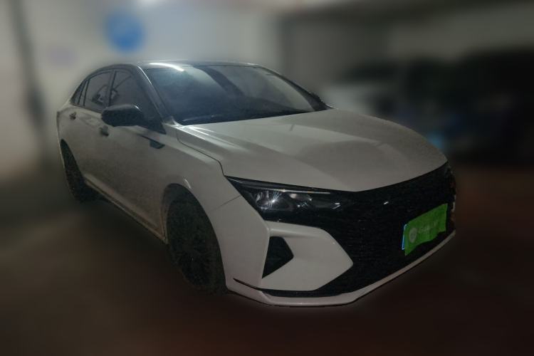 Used Dongfeng Aeolus Yixuan MAX 2022 1.5T Super Stylish Trendsetter Edition Front Right 45 Deg