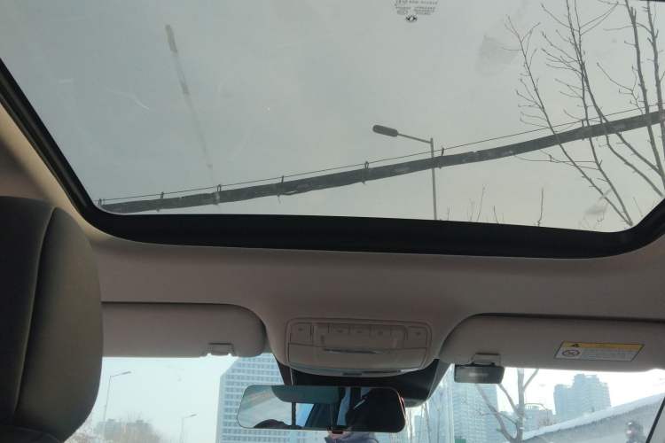 Used Dongfeng Aeolus Yixuan MAX 2022 1.5T Super Stylish Trendsetter Edition Headliner