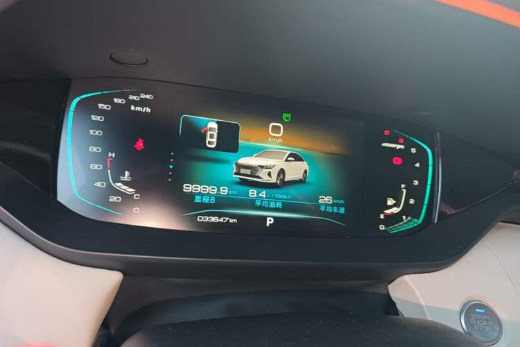 Used Dongfeng Aeolus Yixuan MAX 2022 1.5T Super Stylish Trendsetter Edition Instrument Cluster