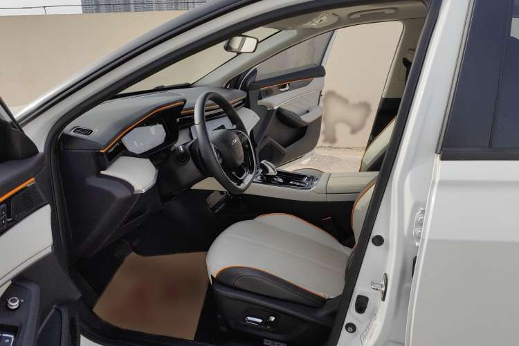 Used Dongfeng Aeolus Yixuan MAX 2022 1.5T Super Stylish Trendsetter Edition Interior 9