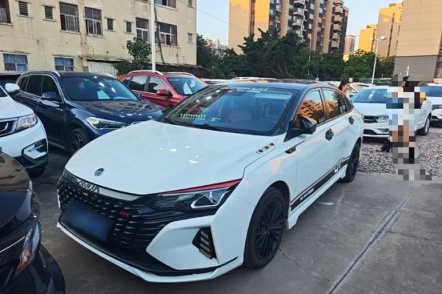 Used Dongfeng Aeolus Yixuan MAX 2022 1.5T Super Stylish Trendsetter Edition
