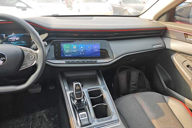 Used Dongfeng Aeolus Yixuan MAX 2023 1.5T Super-Powered Dad Edition Audio And AC Panel