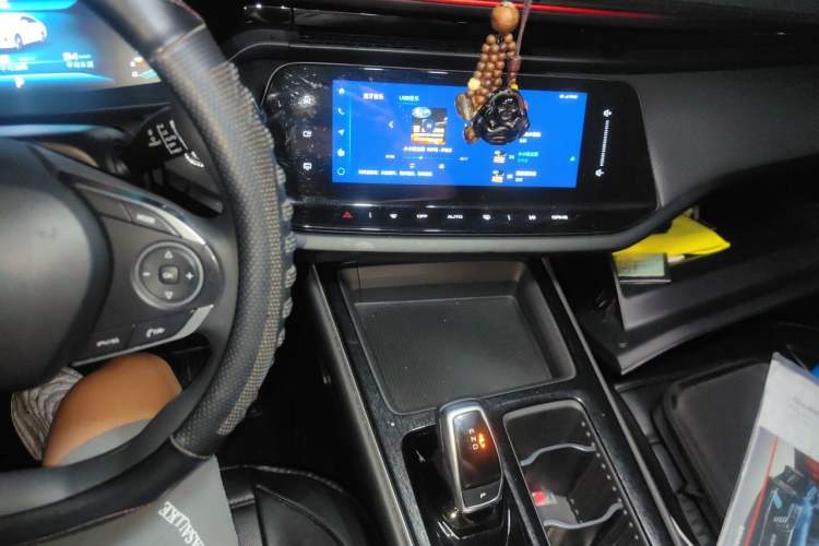 Used Dongfeng Aeolus Yixuan MAX 2023 1.5T Super-Powered Dad Edition Audio And AC Panel