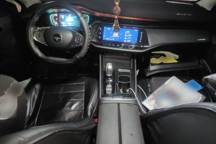 Used Dongfeng Aeolus Yixuan MAX 2023 1.5T Super-Powered Dad Edition Center Console
