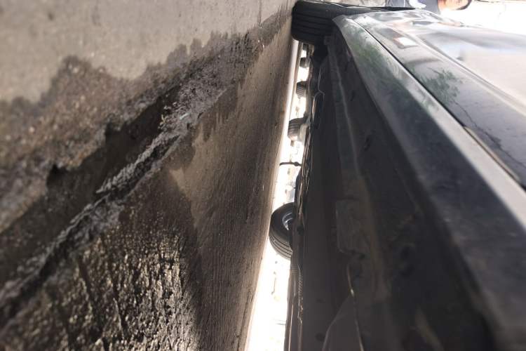 Used Dongfeng Aeolus Yixuan MAX 2023 1.5T Super-Powered Dad Edition Chassis Front Right