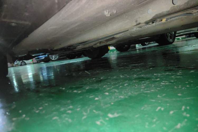Used Dongfeng Aeolus Yixuan MAX 2023 1.5T Super-Powered Dad Edition Chassis Front Right