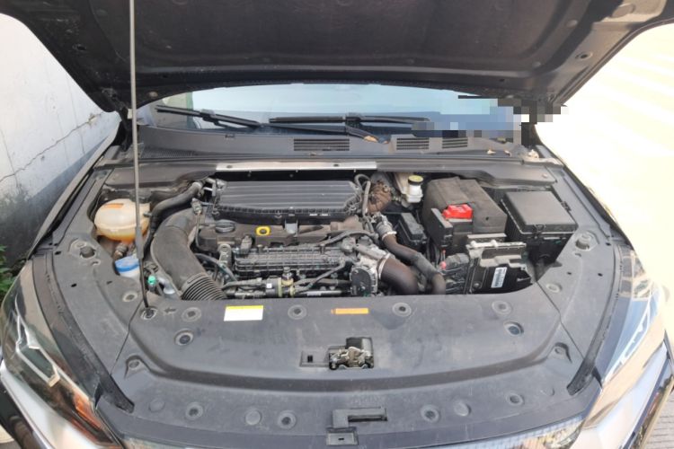 Used Dongfeng Aeolus Yixuan MAX 2023 1.5T Super-Powered Dad Edition Engine Bay