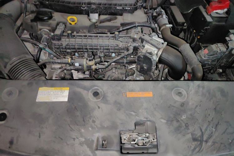 Used Dongfeng Aeolus Yixuan MAX 2023 1.5T Super-Powered Dad Edition Engine Bay