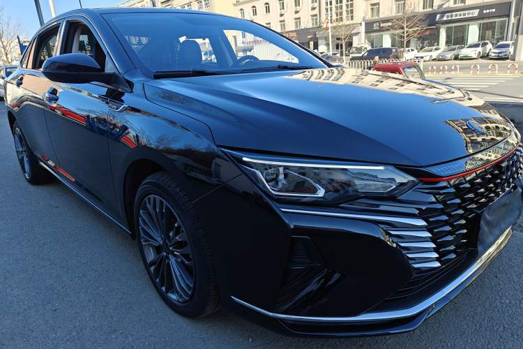 Used Dongfeng Aeolus Yixuan MAX 2023 1.5T Super-Powered Dad Edition Exterior 1