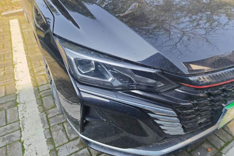 Used Dongfeng Aeolus Yixuan MAX 2023 1.5T Super-Powered Dad Edition Exterior 6