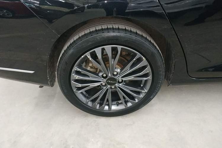Used Dongfeng Aeolus Yixuan MAX 2023 1.5T Super-Powered Dad Edition Exterior 8