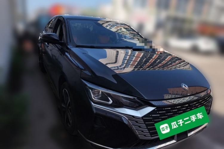 Used Dongfeng Aeolus Yixuan MAX 2023 1.5T Super-Powered Dad Edition Front Right 45 Deg