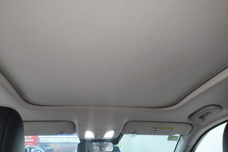 Used Dongfeng Aeolus Yixuan MAX 2023 1.5T Ultra-Stylish Trendsetting Dad Edition Headliner