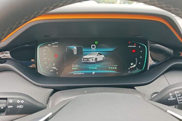 Used Dongfeng Aeolus Yixuan MAX 2023 1.5T Ultra-Stylish Trendsetting Dad Edition Instrument Cluster
