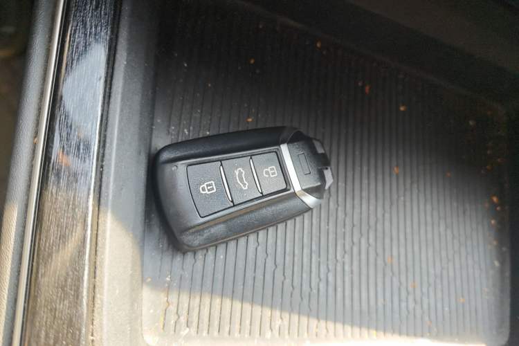 Used Dongfeng Aeolus Yixuan MAX 2023 1.5T Super-Powered Dad Edition Interior 1