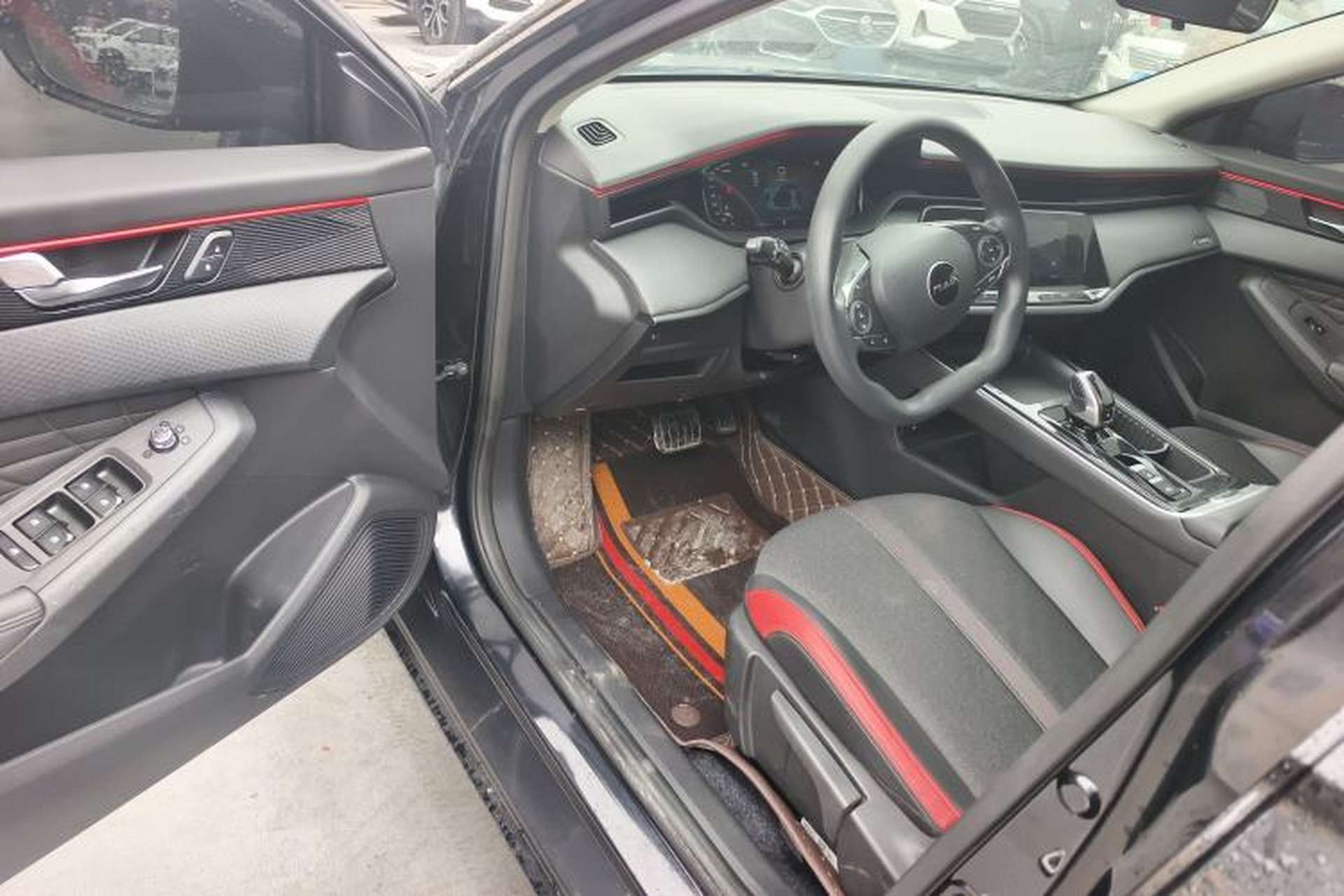 Used Dongfeng Aeolus Yixuan MAX 2023 1.5T Super-Powered Dad Edition Interior 3