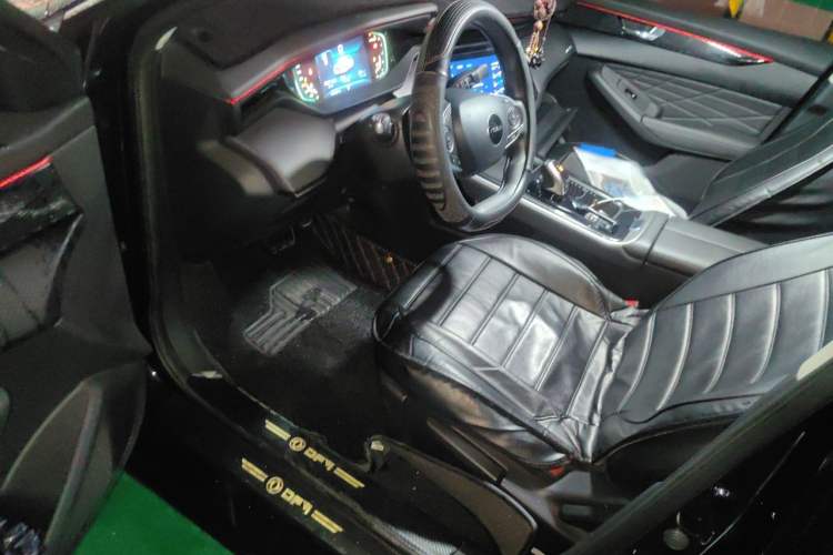 Used Dongfeng Aeolus Yixuan MAX 2023 1.5T Super-Powered Dad Edition Interior 3