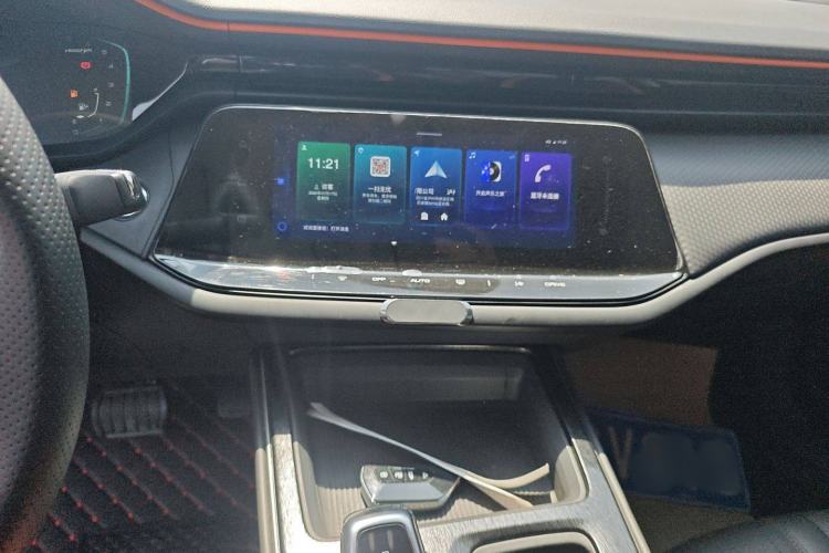 Used Dongfeng Aeolus Yixuan MAX 2023 1.5T Ultra-Stylish Trendsetting Dad Edition Interior 5