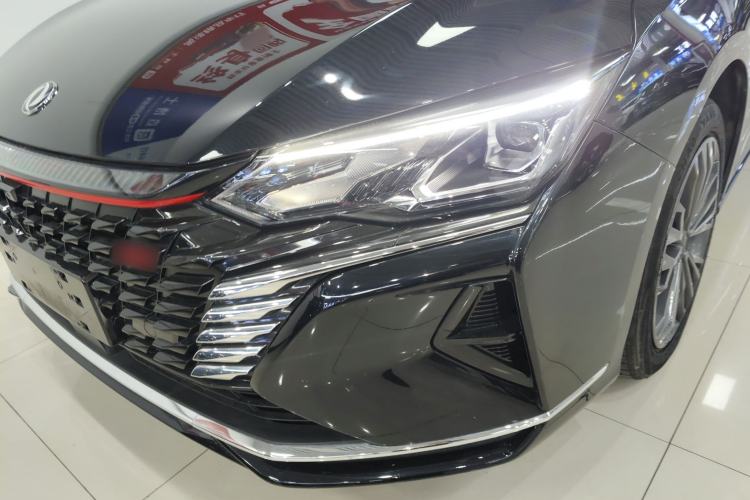Used Dongfeng Aeolus Yixuan MAX 2023 1.5T Ultra-Stylish Trendsetting Dad Edition Left Front Headlight