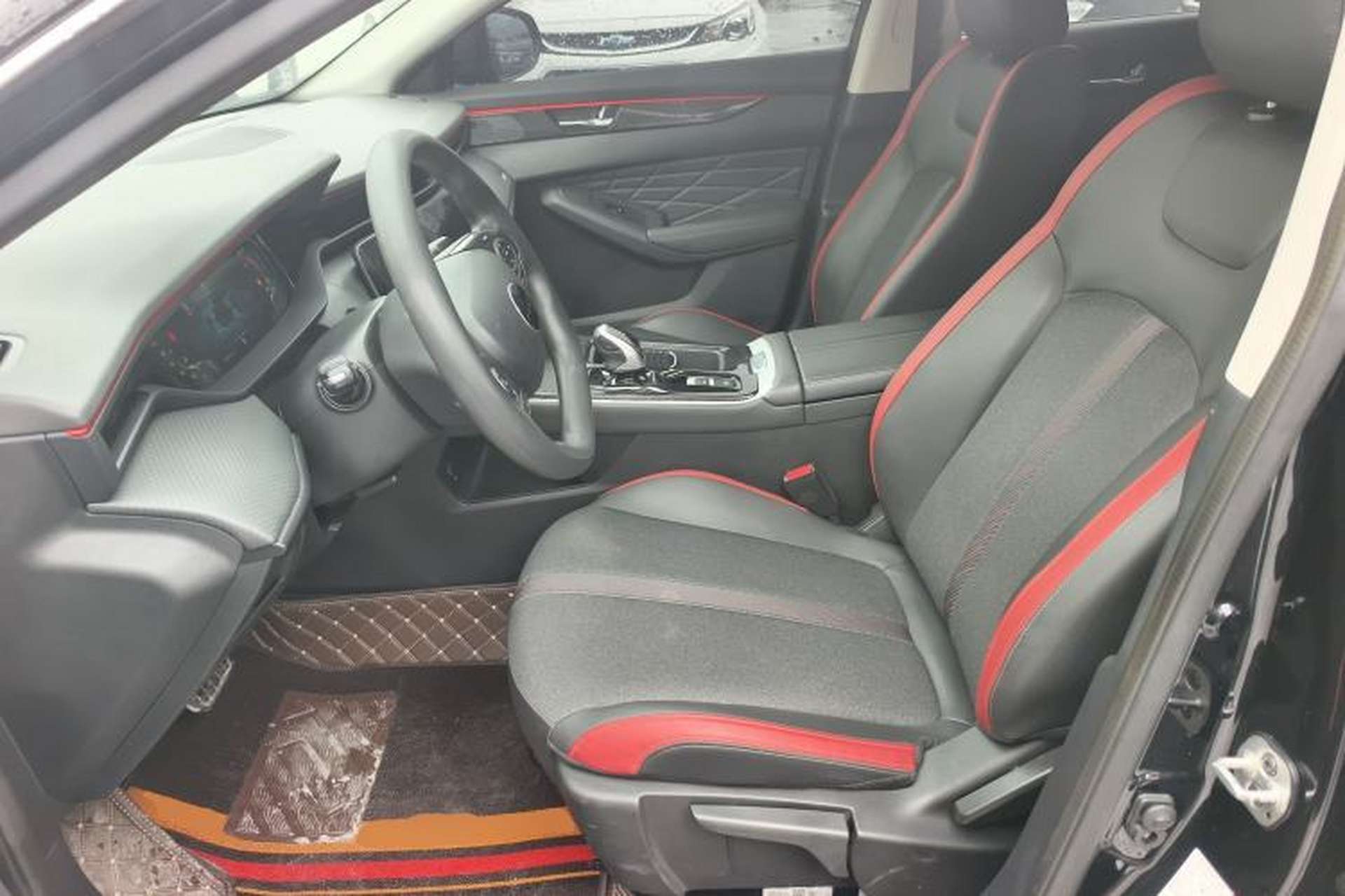 Used Dongfeng Aeolus Yixuan MAX 2023 1.5T Super-Powered Dad Edition Left Front Seat