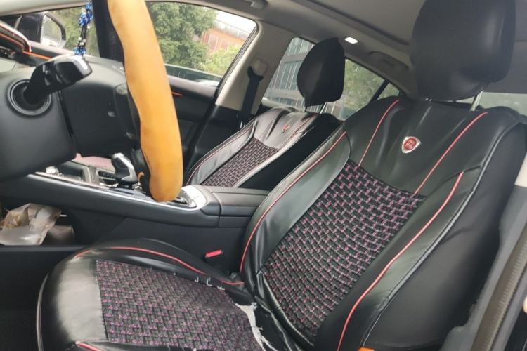 Used Dongfeng Aeolus Yixuan MAX 2023 1.5T Ultra-Stylish Trendsetting Dad Edition Left Front Seat
