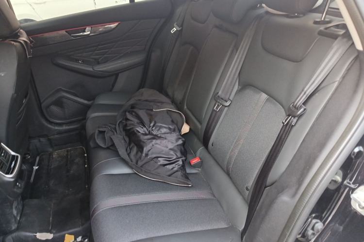 Used Dongfeng Aeolus Yixuan MAX 2023 1.5T Super-Powered Dad Edition Left Rear Seat