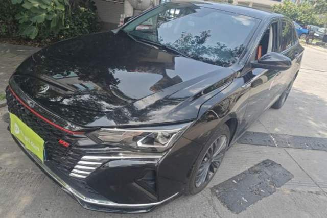 Dongfeng Aeolus Yixuan MAX 2023 1.5T Ultra-Stylish Trendsetting Dad Edition usado
