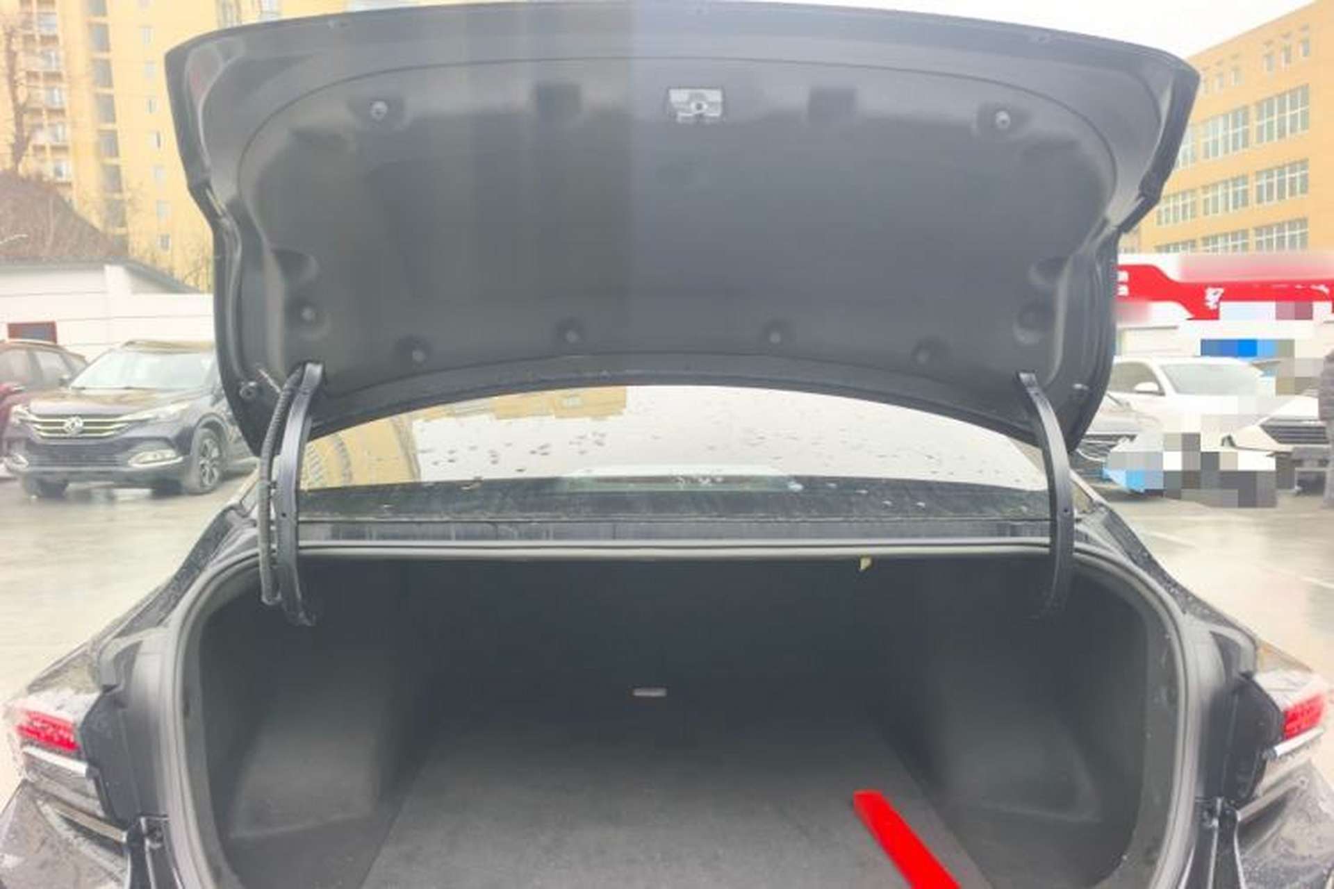 Used Dongfeng Aeolus Yixuan MAX 2023 1.5T Super-Powered Dad Edition Trunk