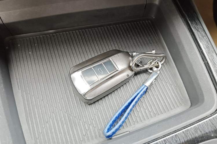 Used Dongfeng Aeolus Yixuan MAX 2023 1.5T Ultra-Stylish Trendsetting Dad Edition Vehicle Key