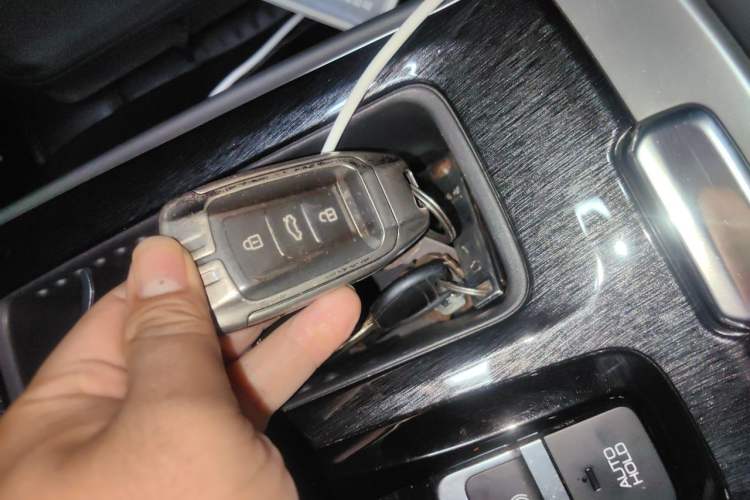Used Dongfeng Aeolus Yixuan MAX 2023 1.5T Super-Powered Dad Edition Vehicle Key