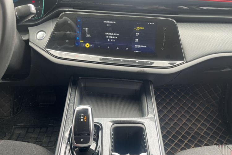 Used Dongfeng Aeolus Yixuan MAX 2023 1.5T Super-Powered Dad Edition Audio And AC Panel