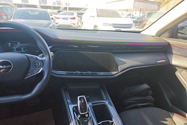 Used Dongfeng Aeolus Yixuan MAX 2023 1.5T Super-Powered Dad Edition Audio And AC Panel