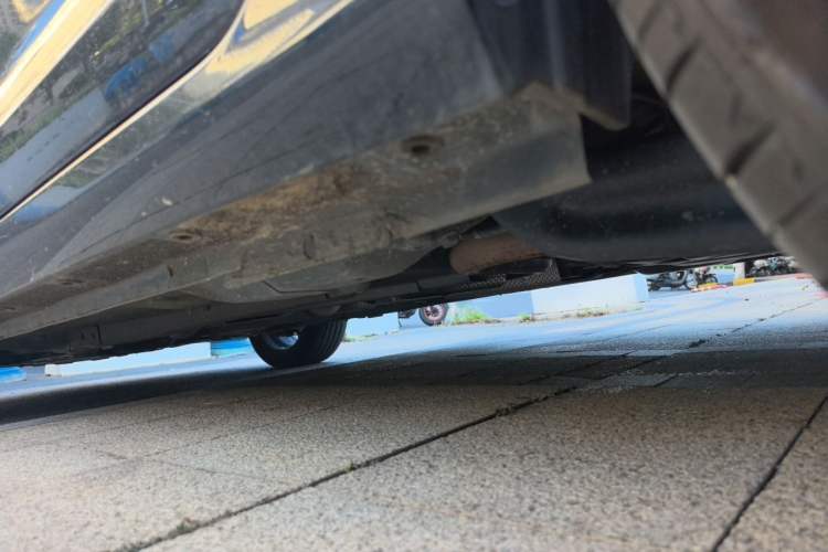 Used Dongfeng Aeolus Yixuan MAX 2023 1.5T Xingchi Edition Chassis Rear Left