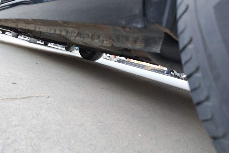 Used Dongfeng Aeolus Yixuan MAX 2023 1.5T Super-Powered Dad Edition Chassis Rear Left
