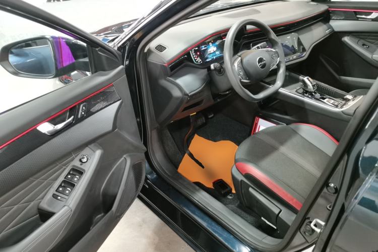 Used Dongfeng Aeolus Yixuan MAX 2023 1.5T Super-Powered Dad Edition Driver Seat