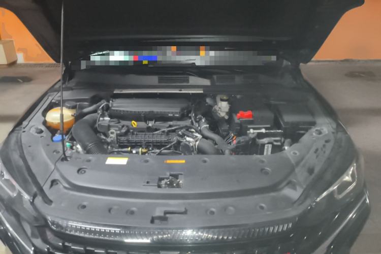 Used Dongfeng Aeolus Yixuan MAX 2023 1.5T Ultra-Stylish Trendsetting Dad Edition Engine Bay