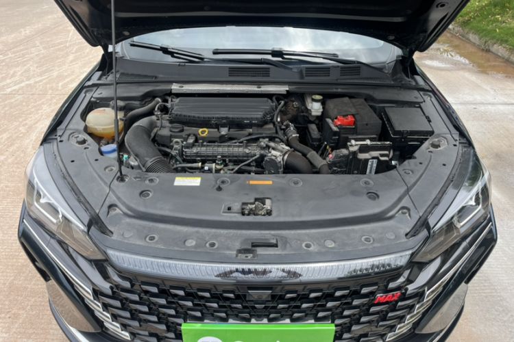 Used Dongfeng Aeolus Yixuan MAX 2023 1.5T Super-Powered Dad Edition Engine Bay