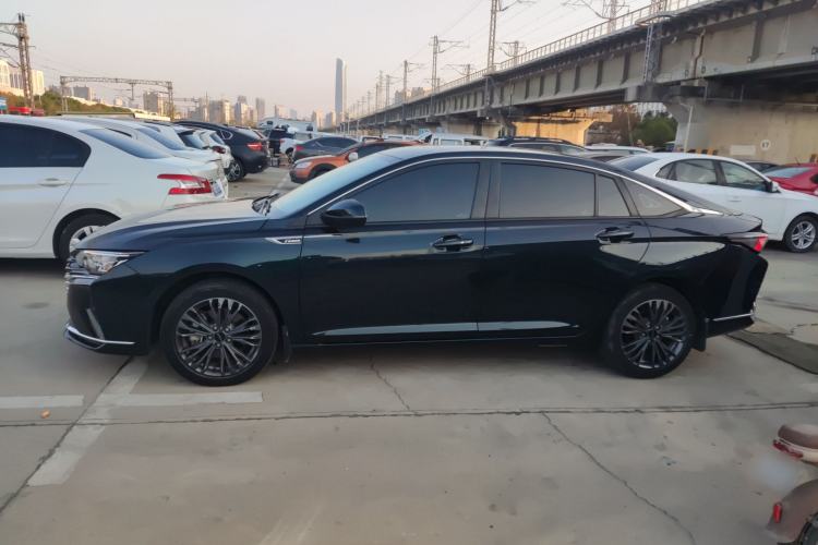Used Dongfeng Aeolus Yixuan MAX 2023 1.5T Super-Powered Dad Edition Exterior 3