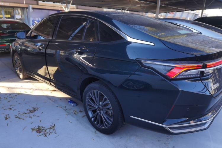 Used Dongfeng Aeolus Yixuan MAX 2023 1.5T Super-Powered Dad Edition Exterior 3