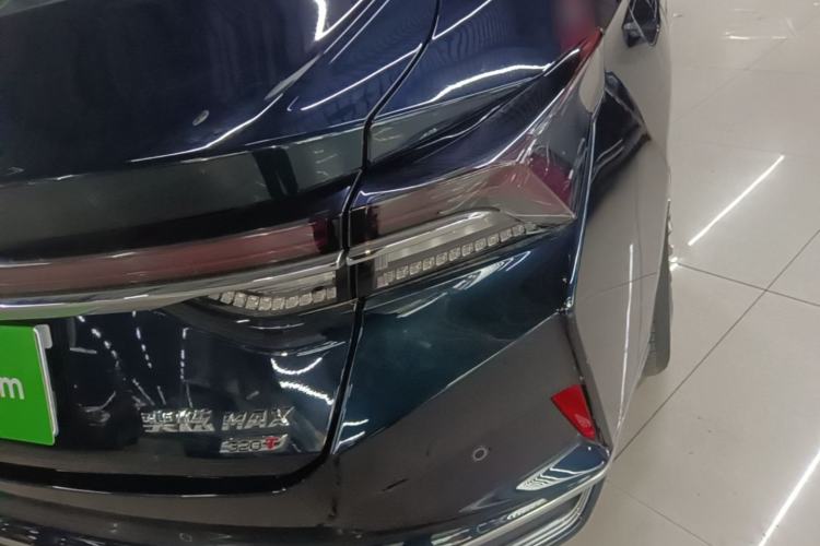 Used Dongfeng Aeolus Yixuan MAX 2023 1.5T Ultra-Stylish Trendsetting Dad Edition Exterior 3